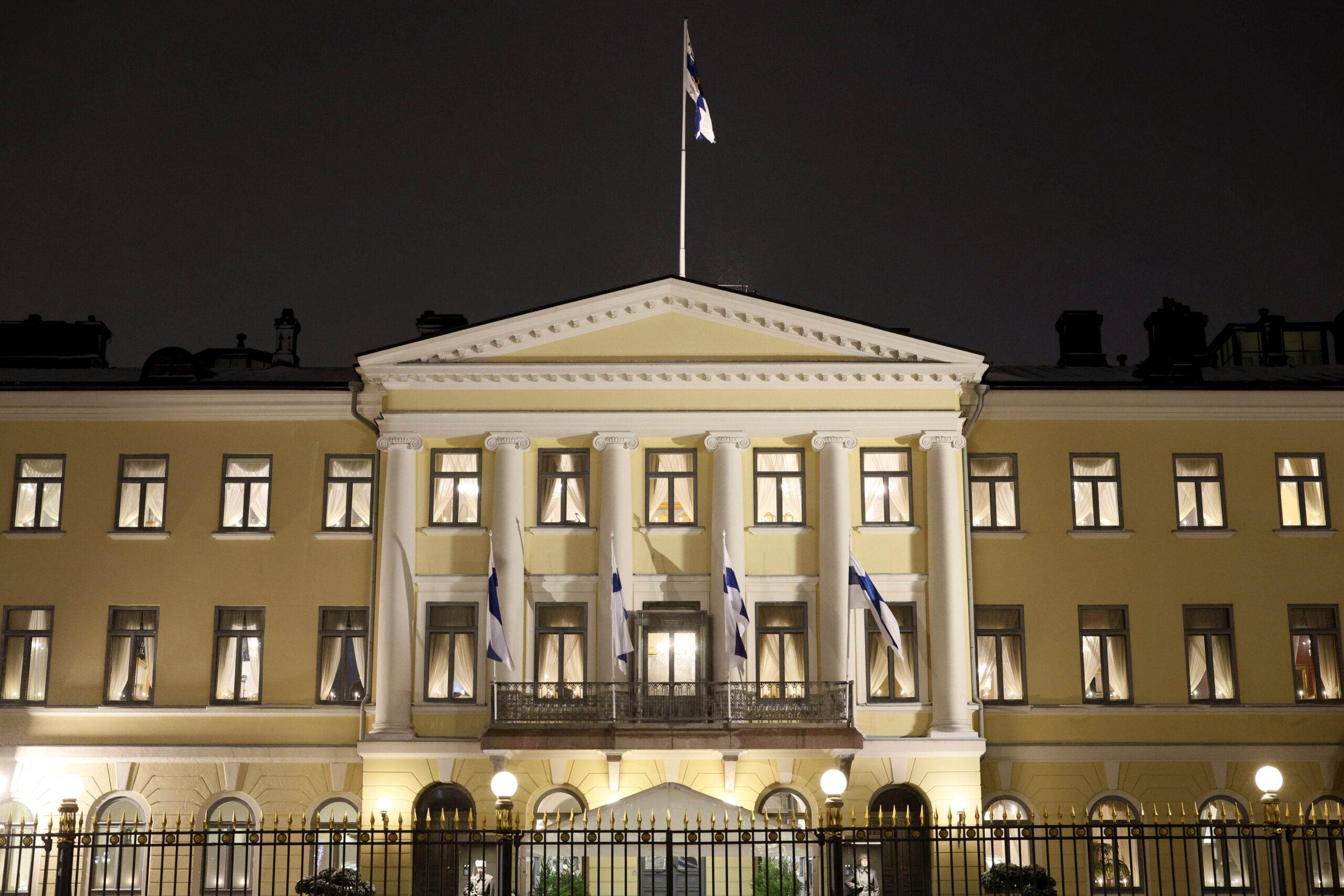 Presidentinlinna LKS 20221206 Presidentinlinna Helsingissä itsenäisyyspäivänä 6. joulukuuta 2022., LEHTIKUVA / RONI REKOMAA